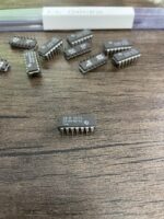 CD40106BF3A Ceramic IC - Image 2