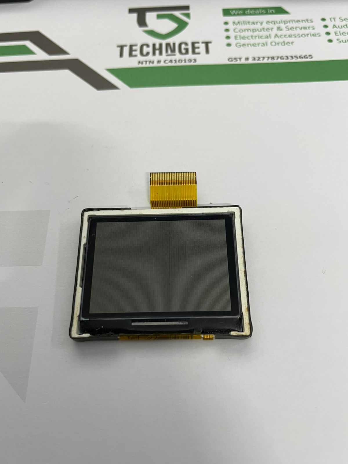 LCD-Display-132x90-TFT-3 LCD Display 132x90 TFT LCD for Motorola Walkie Talkie - Image 1