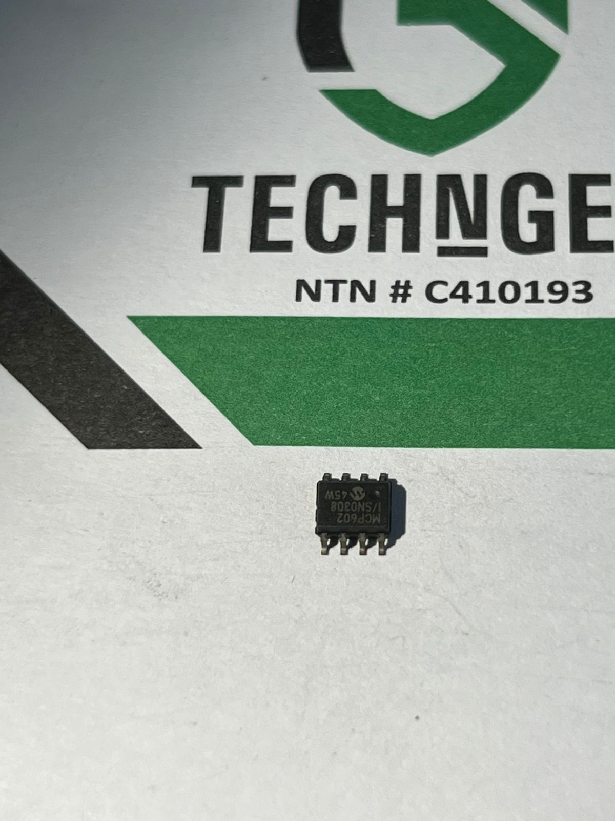 MCP602 IC-MCP-602-SMD - Image 1