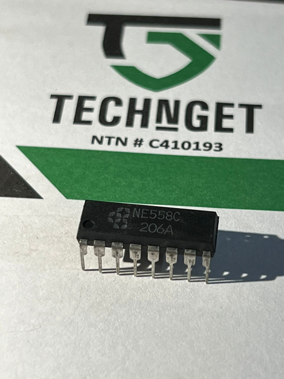NE558 IC-NE-558-DIP - Image 1