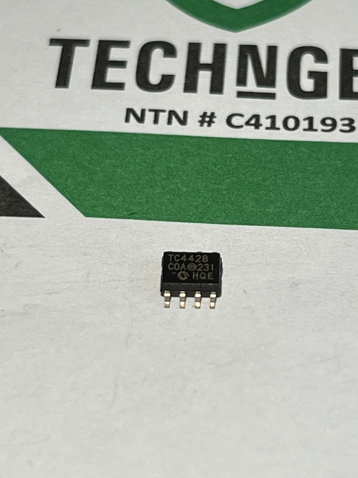 TC4428 IC-TC-4428-SMD - Image 1