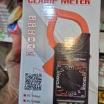 Digital clamp meter