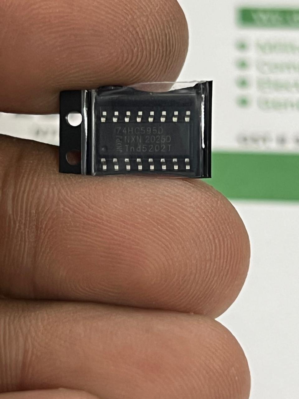 74HC595D SMD IC 74HC595D SMD IC – 8-Bit Serial-In, Parallel-Out Shift Register - Image 1