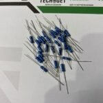 200Ω 1/4W Fixed Resistor – Half Size